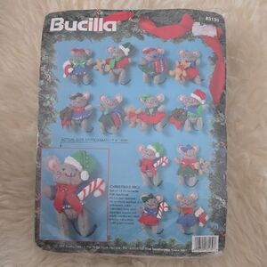 Bucilla Festive Mice Felt Applique Kit - Red, Green, Gray